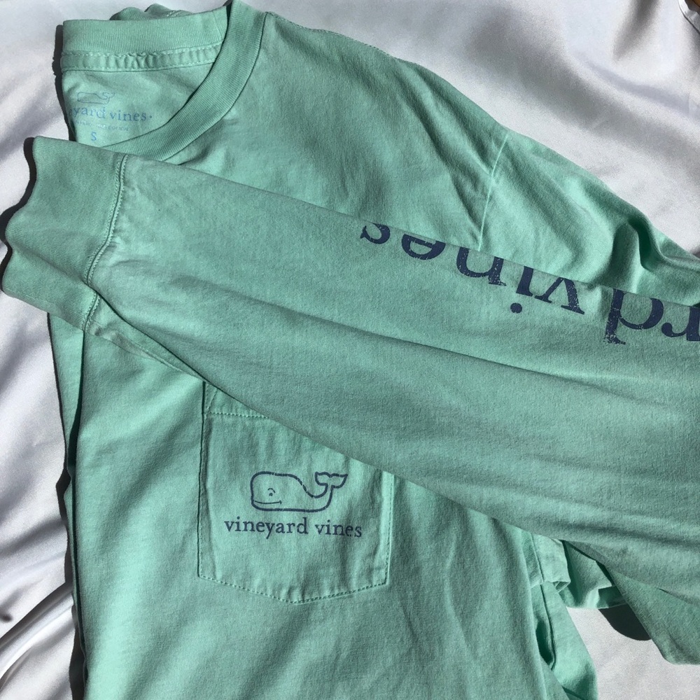 Vineyard Vines long sleeve shirt